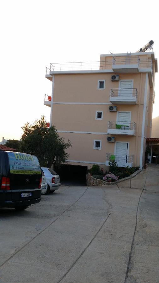 Season Inn Dhermi Room photo